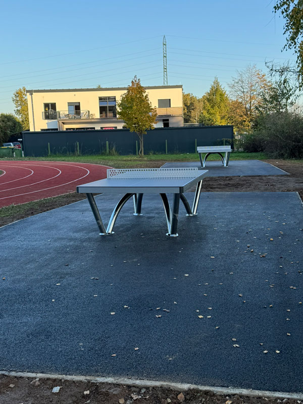 Cornilleau zunanja miza Park